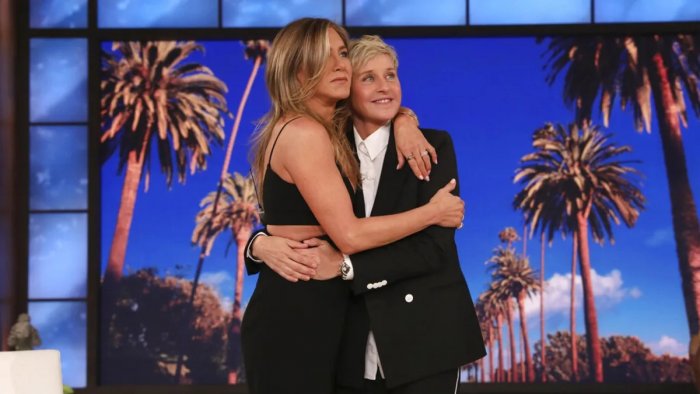 Ellen DeGeneres saluta il suo show dopo 19 anni con un toccante monologo: "È stato un bel viaggio"