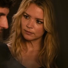 La doppia vita di Madeleine Collins: Virginie Efira in una scena del film