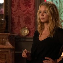 La doppia vita di Madeleine Collins: Virginie Efira in un'immagine