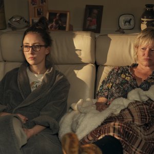 Chloe - Le maschere della verità: un'immagine della serie