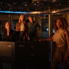 Jurassic World: Il Dominio, Bryce Dallas Howard, Jeff Goldblum, Sam Neill, DeWanda Wise, Laura Dern in una scena