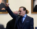 Johnny Depp sul verdetto: 'La giuria mi ha ridato la mia vita, la verità non muore mai'