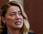 Amber Heard commenta la decisone della giuria 'La delusione che provo oggi supera qualsiasi parola'