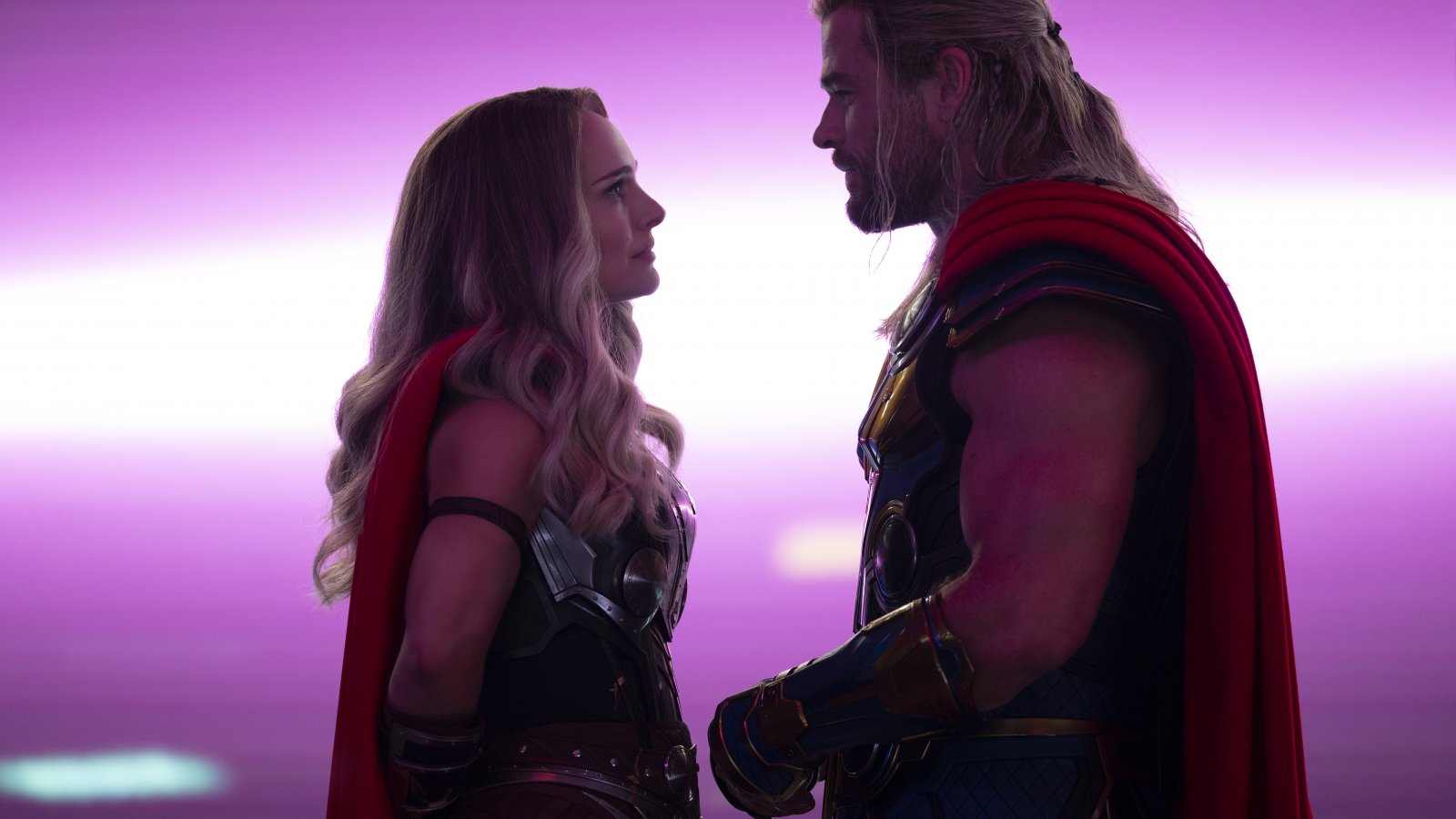 Thor: Love and Thunder, Taika Waititi risponde alle critiche: 'Se lo vuoi uguale al fumetto, leggi il fumetto'