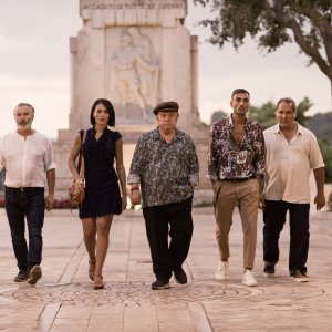 Viaggio a sorrpesa - Surprise Trip: Paolo Sassanelli, Lino Banfi, Fabio Cursio Giacobbe, Totò Onnis, Mayra Pietrocola