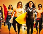 Surviving Summer, la recensione: in vacanza tra spiagge, mare e surfisti