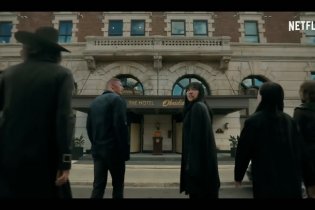 The Umbrella Academy - Clip Season 3 'Specialty Hotel'