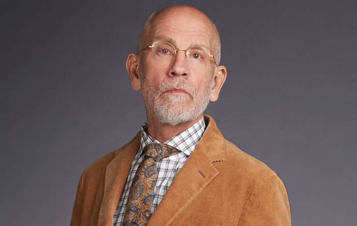 The New Look: John Malkovich, Emily Mortimer e Claes Bang nella serie Apple TV+