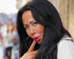 Chi è Waima Vitullo, la pornostar minacciata da uno stalker