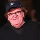 Michael Moore sulle armi negli Stati Uniti: 'Abrogate il secondo emendamento'