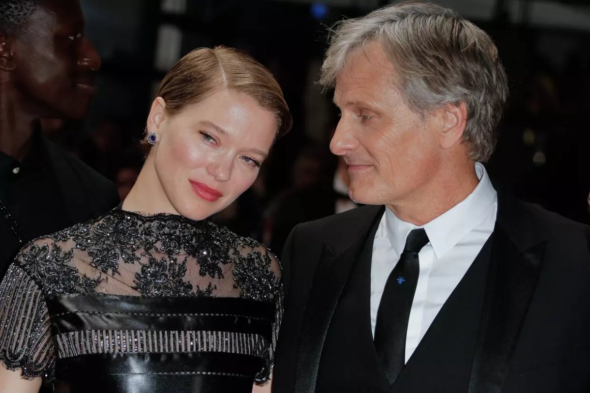 Léa Seydoux e Viggo Mortensen di Crimes Of The Future parlano del significato dell ultimo film