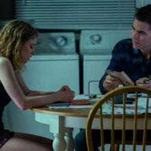 The Contractor: Gillian Jacobs e Chris Pine in una scena