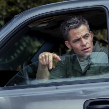 The Contractor: Chris Pine in una sequenza