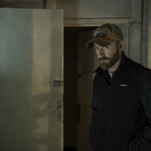 The Contractor: Ben Foster in una scena del film