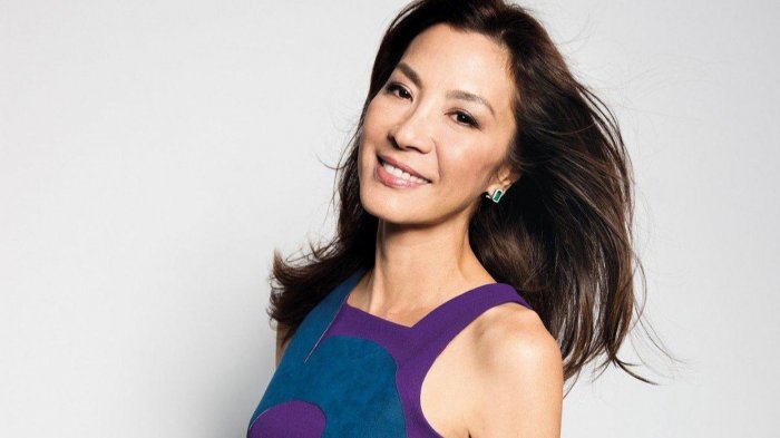 Michelle Yeoh star della serie Netflix The Brothers Sun