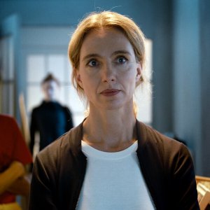 The Girl And the Spider: una sequenza del film