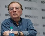 James Patterson si scusa: 'Non credo che ci sia del razzismo contro gli scrittori bianchi'