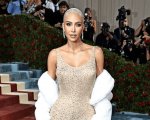 Kim Kardashian, rovinato l'abito di Marilyn Monroe indossato al Met Gala: 'Danni permanenti' (FOTO)