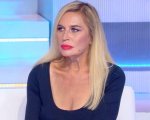 Isola dei Famosi 2022, Lory Del Santo: “Nicolas Vaporidis ed Estefanía Bernal hanno violato le regole”