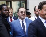Kevin Spacey è stato rilasciato su cauzione per le accuse di violenza sessuale (VIDEO)