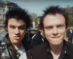 Pistol: Disney+ annuncia l'uscita italiana della serie di Danny Boyle sui Sex Pistols con un trailer