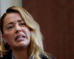 Amber Heard: 'Le note del mio terapeuta dimostrano che Johnny Depp mi ha colpita e ha minacciato di uccidermi'