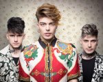 The Kolors, incidente frontale con un camion prima del concerto “tardiamo ma stiamo bene”