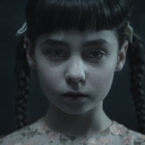 Il villaggio dei dannati: un'inquietante immagine della serie