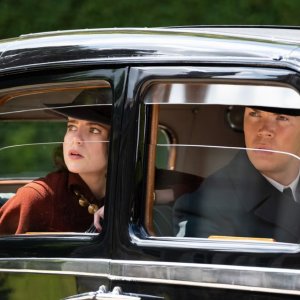 Agatha Christie - Perché non l'hanno chiesto a Evans?; Lucy Boynton e Will Poulter in una scena