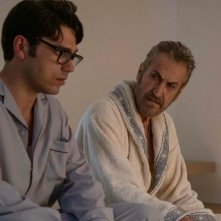 La mia ombra è tua: Marco Giallini con Giuseppe Maggio in una sequenza