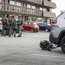 We Own This City: una foto di scena della serie