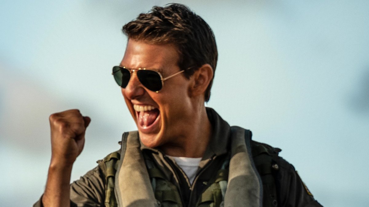 Top Gun: Maverick, Tom Cruise ringrazia il pubblico per aver fatto superare 1 miliardo di dollari al film