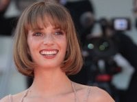 Maya Hawke: 'Se mia madre non avesse avuto un aborto oggi non esisterei'