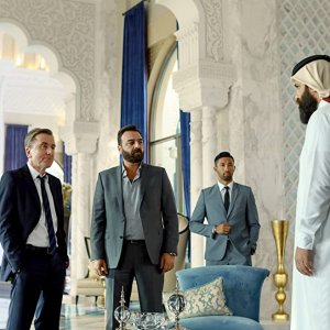 The Misfits: Tim Roth in una scena del film