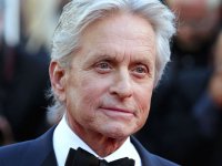 Michael Douglas è Benjamin Franklin nella prima foto della serie Apple TV+