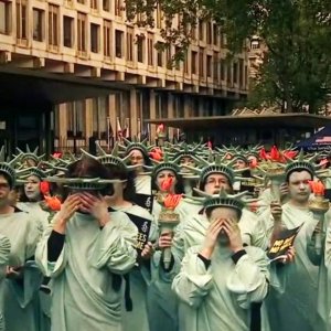 Statua della Libertà - Madre degli esuli: un'immagine