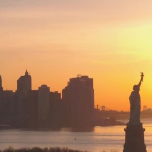 Statua della Libertà - Madre degli esuli: una scena del documentario