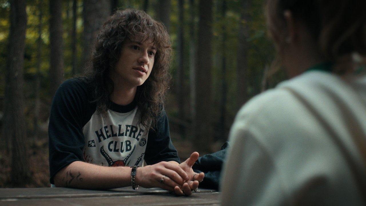 Stranger Things 5, ci sarà il ritorno di Eddie Munson? Joseph Quinn: 'Lo so, ma non ve lo dico'