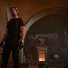 The Gray Man: Ryan Gosling in un momento del film