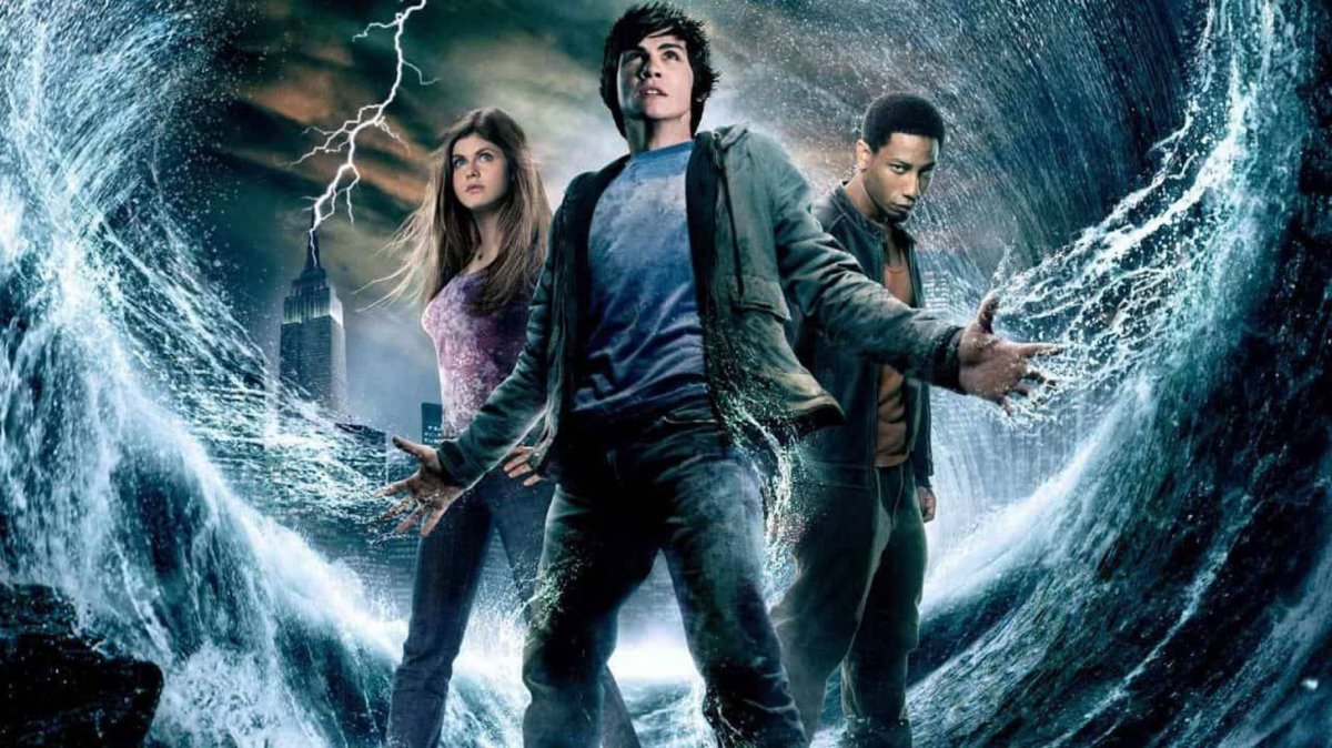 Percy Jackson e gli Dei dell'Olimpo le prime foto dal set della serie Disney+ Percy Jackson e gli Dei dell'Olimpo le prime foto dal set della serie Disney+