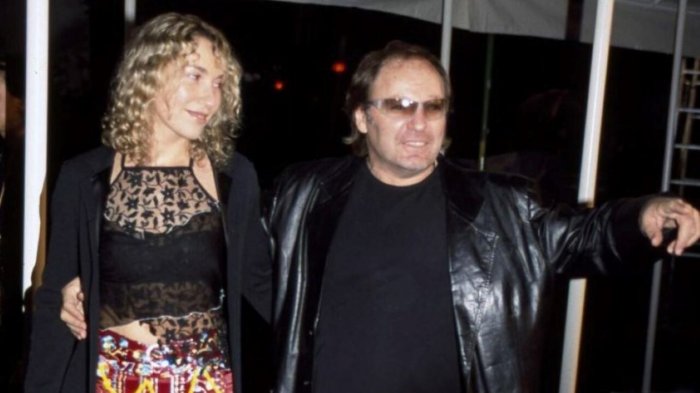 Vasco Rossi, dieci anni di matrimonio con Laura “mi hai dato una famiglia e una casa”