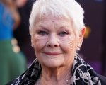 Judi Dench non ha visto molti dei suoi film: 'Mi irriterei e basta'