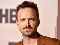 Black Mirror 6: svelato il cast, tra gli interpreti dei nuovi episodi Aaron Paul, Kate Mara e Josh Hartnett