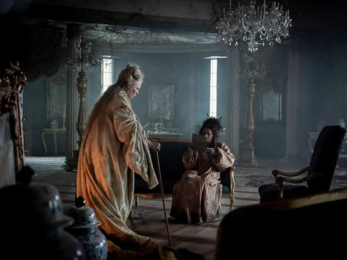 Great Expectations, il poster ufficiale e la data di uscita della nuova serie di Steven Knight