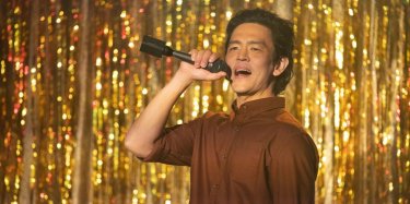 John Cho Can Sing 4 Other Things We Learned At The Dont Make Me Go World Premiere Main