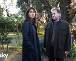 Palinsesti Sky 2022/2023, le serie tv italiane: Sydney Sibilia racconta gli 883, tornano Petra e Romulus
