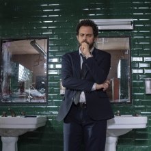 Toilet: Gabriele Pignotta in un'immagine