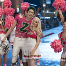 Zombies 3: Milo Manheim, Meg Donnelly in una scena