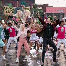 Zombies 3: Milo Manheim, Meg Donnelly in una sequenza musicale