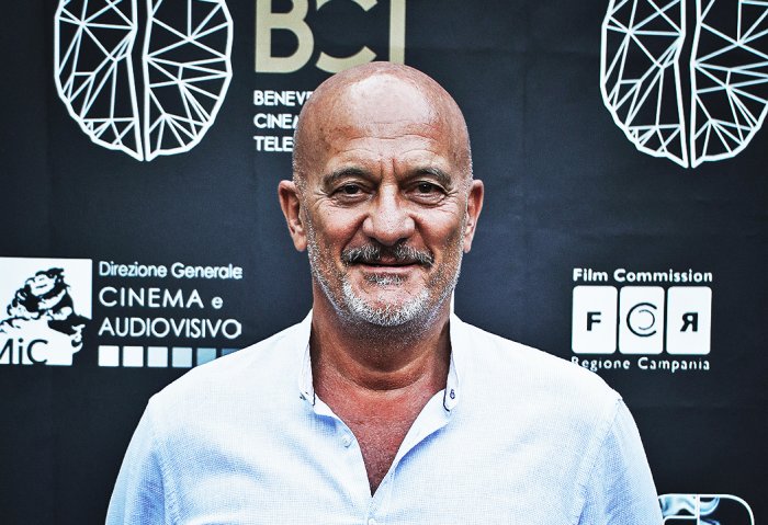 Claudio Bisio, “Amo la sala, non dico no alle piattaforme. Per salvarla c’è bisogno di storie che stupiscano"